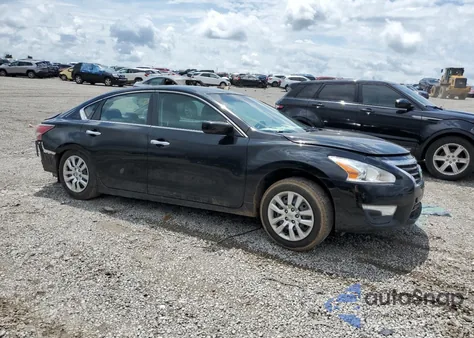 2015 Nissan Altima 2.5 from USA, damaged, VIN 1N4AL3AP2FN875302